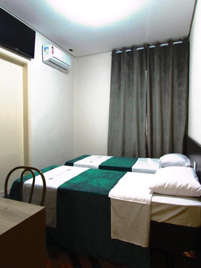 Hotel Minho ao Lado do Novo Hospital Pérola Byington - Reserve 4 noites e pague 3 ou Reserve 3 noites e pague 2 Promoção acima de 4 DiáriasPróximo 25 Março , Brás e Bom Retiro São Paulo Exterior foto